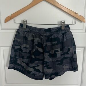 Girls, Old Navy, quick dry camo, print shorts, youth size extra large